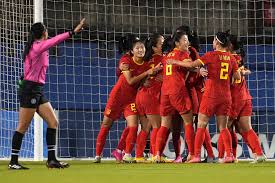 中国女篮大换血！王芳卸任！新领队三板斧，12人大名单基本出炉.